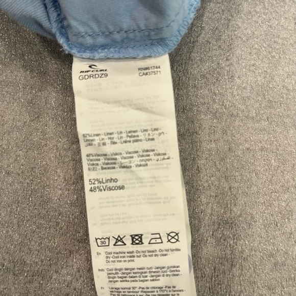 [L]Rip Curl Panoma Linen Blend Romper Light Blue Sleeveless Button rolled Hem - Picture 11 of 11